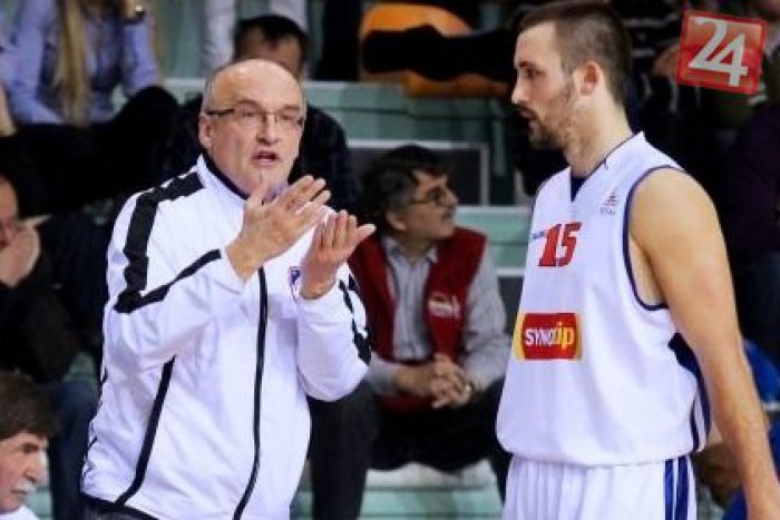 Ilustračný obrázok k článku Bývalý basketbalový tréner Nitry mení pôsobisko: Ľubomír Urban spod Zobora do Interu Bratislava