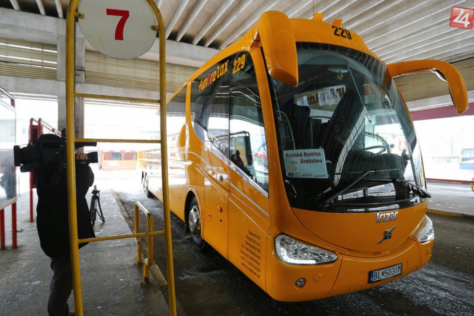 Ilustračný obrázok k článku Medzi Bystricou a Bratislavou už jazdia žlté autobusy: RegioJet však plánuje ďalšie rozšírenie siete liniek