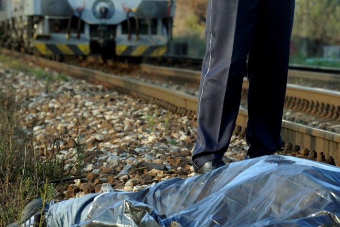 Ilustračný obrázok k článku Tragédia v Ťahanovskom tuneli: Mladík (†22) si sadol chrbtom k prichádzajúcemu vlaku, zrážku neprežil!