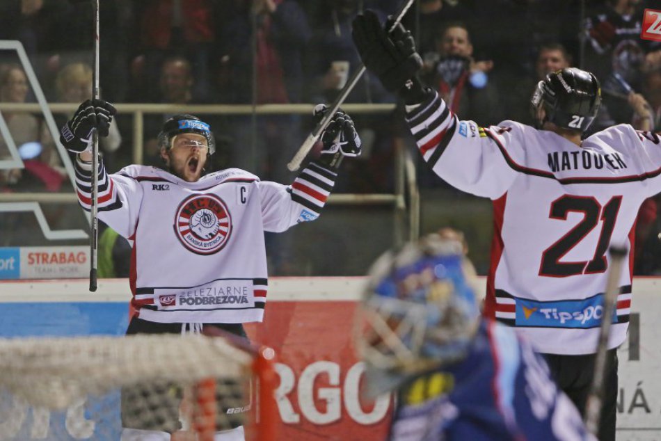 Ilustračný obrázok k článku Hokejové finále pokračovalo pod Urpínom: Barani sa tešia z prvej výhry nad Nitrou! FOTO