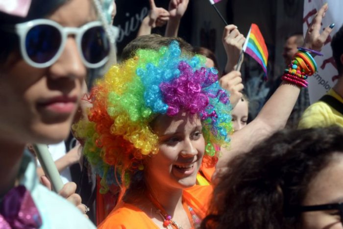 Ilustračný obrázok k článku Dúhový pochod: Do bratislavských ulíc vyšli gejovia, lesby a ... kotlebovci