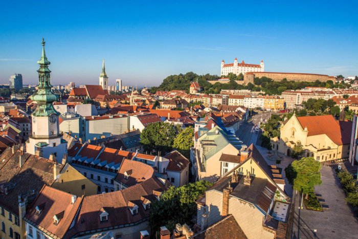 Ilustračný obrázok k článku Rebríček NAJ miest sveta: Bratislava je v porovnaní s okolitými metropolami na chvoste