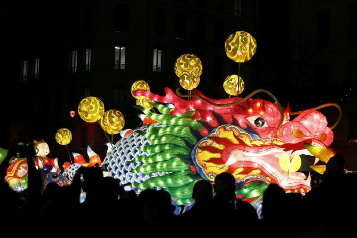Ilustračný obrázok k článku KURIOZITA DŇA: Noc v Lyone spestruje farebný festival svetiel