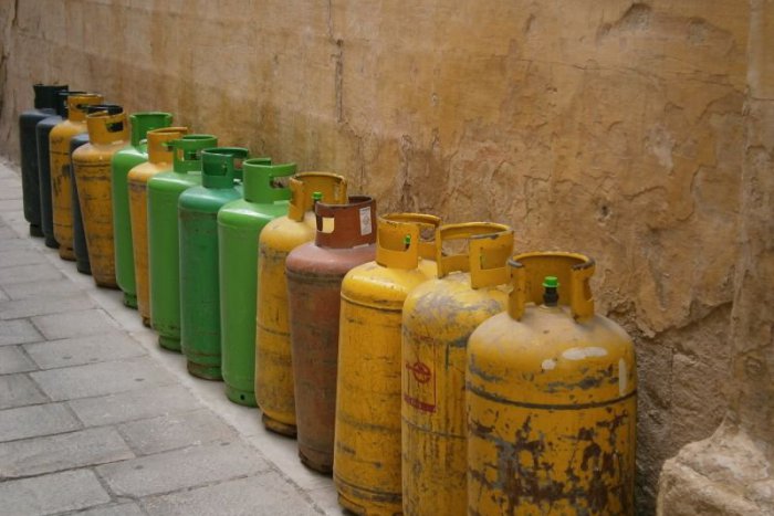 Ilustračný obrázok k článku Pomocník chalupárov a domácich kutilov: Čo by sme mali vedieť o plynových fľašiach?