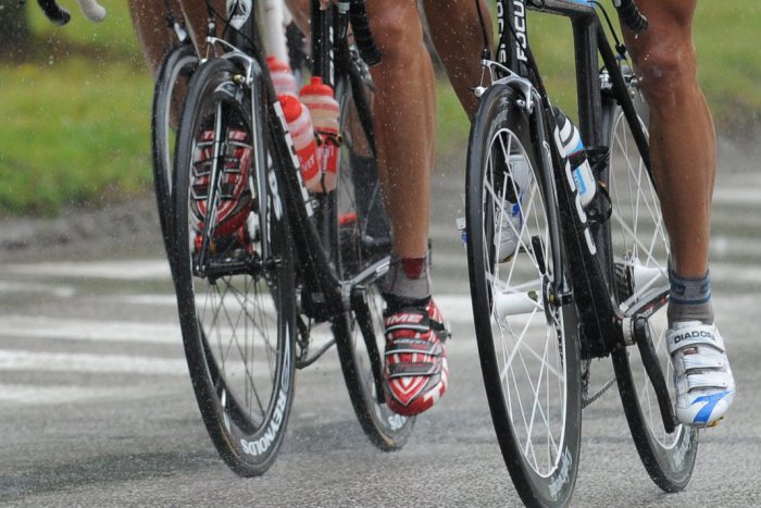 Ilustračný obrázok k článku Polícia radí vo VIDEU: Merajú muži zákona rýchlosť aj cyklistom?