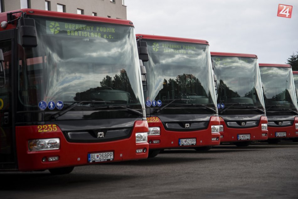 Ilustračný obrázok k článku Do vozidlového parku DPB pribudlo 38 nových autobusov