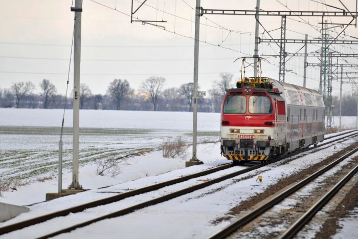 Ilustračný obrázok k článku Týždeň na slovenských železniciach: Zaobišiel sa bez strát na životoch, nechýbali zranenia