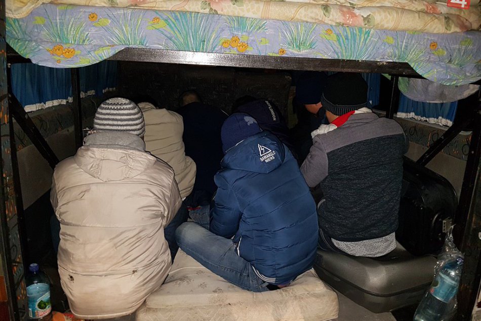 Ilustračný obrázok k článku FOTO: Ukrajinci chceli previesť cez slovenský hraničný priechod 19 migrantov