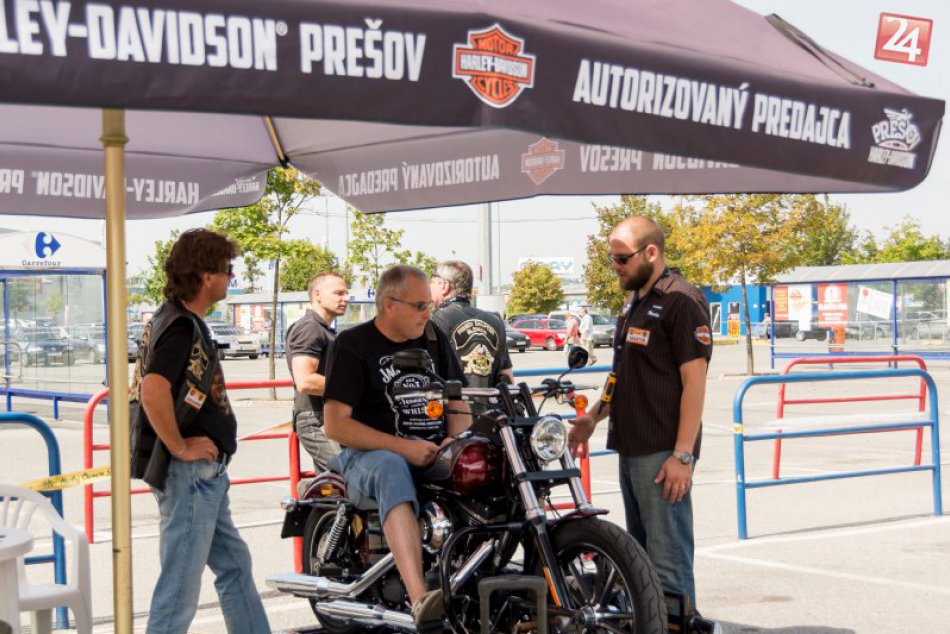 FOTO: Svetová púť motorkárov Harley on Tour zavíta aj do Košíc!
