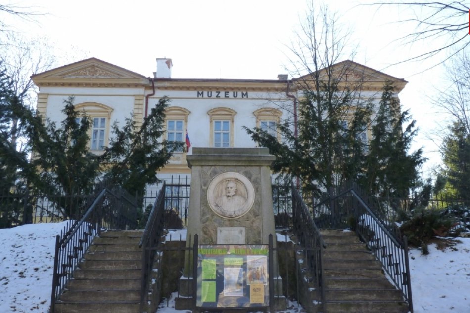 Ilustračný obrázok k článku Podtatranské múzeum je už 2,5 roka zatvorené: Dôvodom je jeho obnova
