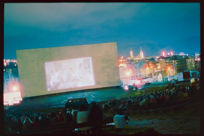 Ilustračný obrázok k článku Čakali sme dlhých 20 rokov a teraz to zažijeme opäť: Na amfíku bude letné kino!