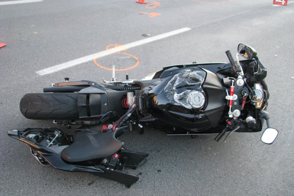 Ilustračný obrázok k článku Na Gemeri vyhasol život motorkára (†44): Polícia vyšetruje, čo sa na mieste udialo!