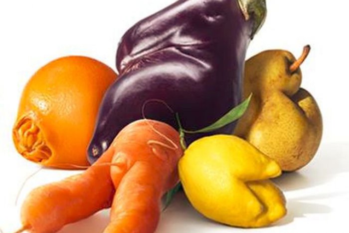 Ilustračný obrázok k článku Škaredú zeleninu a ovocie predávajú už aj Česi. Pridajú sa aj naše reťazce?