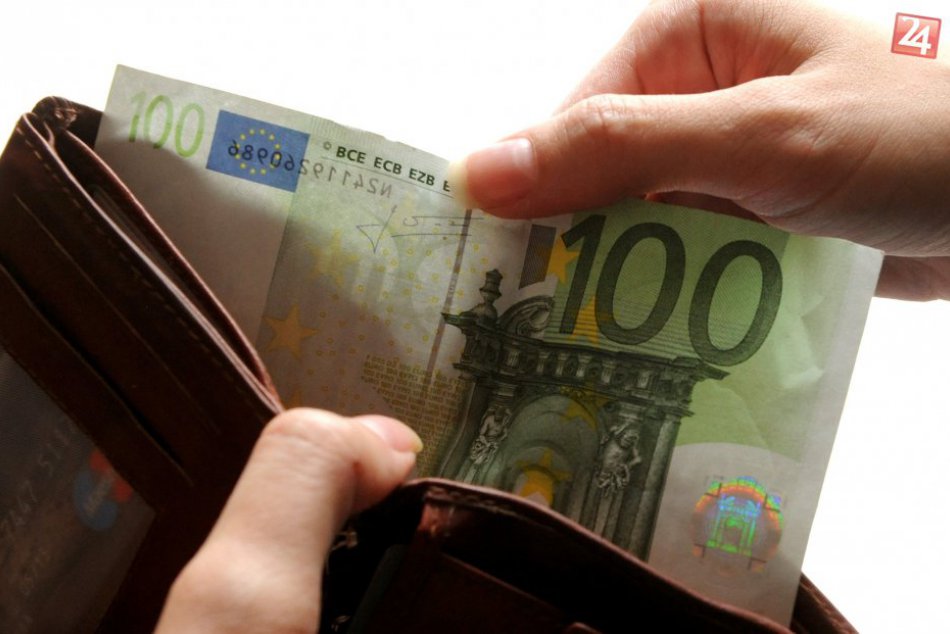 Ilustračný obrázok k článku Minimálna mzda na Slovensku: V roku 2018 by sa mala priblížiť k sume 500 eur