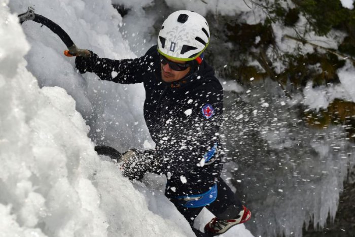 Ilustračný obrázok k článku Milujete zimný adrenalín? Vyskúšajte ľadolezenie po vodopádoch Slovenského raja