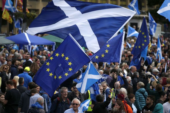 Ilustračný obrázok k článku SVET O SLOVENSKU: Škóti sa boja brexitu, ktorý vyhovuje kriminálnikom