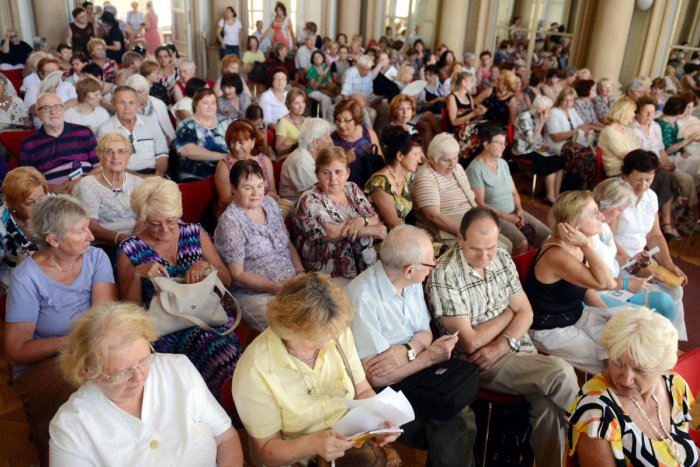 Ilustračný obrázok k článku Starobné dôchodky poberá viac ako milión Slovákov: Priemerne dostávajú 427 eur