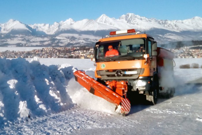 Ilustračný obrázok k článku Podtatranskí cestári prehovorili o tejto zime: Najtvrdšia za 5 sezón!