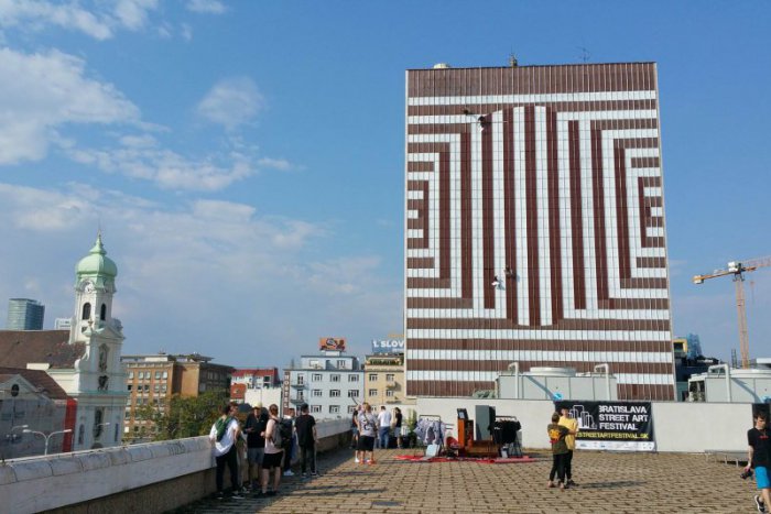 Ilustračný obrázok k článku Investor chce pri rekonštrukcii vymeniť fasádu na budove bývalého hotela Kyjev