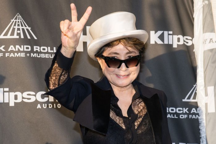Ilustračný obrázok k článku Yoko Ono zverejnila novú verziu skladby Imagine v deň Lennonových nedožitých 78. narodenín