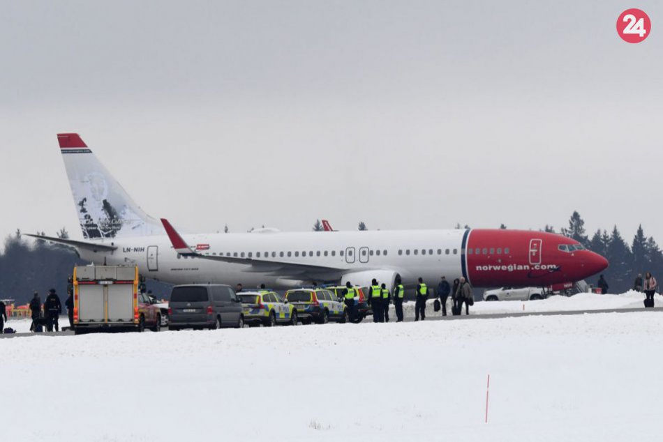 Ilustračný obrázok k článku Bombová hrozba: Lietadlo so 169 pasažiermi muselo núdzovo pristáť