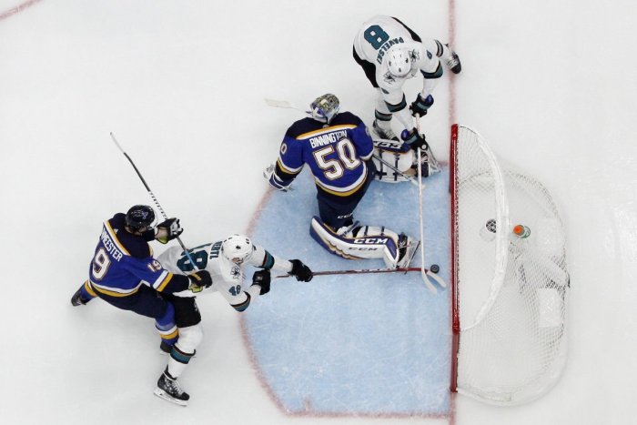 Ilustračný obrázok k článku Sezónu NHL odštartujú Blues s Capitals: V Európe sa budú konať tri zápasy