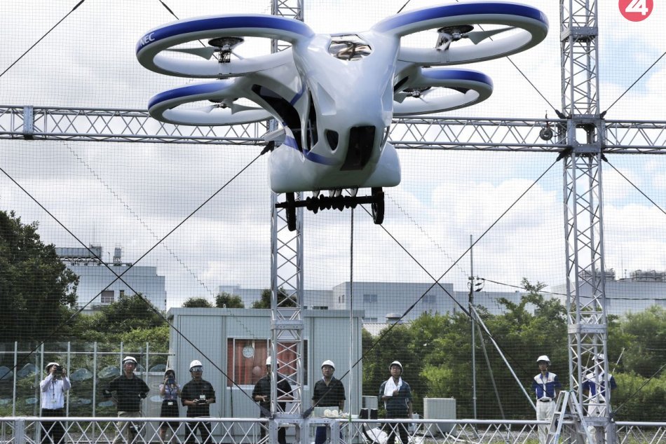 Ilustračný obrázok k článku KURIOZITA DŇA: Japonci predstavili lietajúce auto - dron, zatiaľ to má háčik