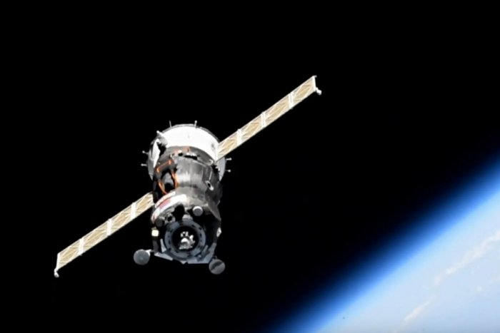 Ilustračný obrázok k článku Loď Sojuz nesie humanoidného robota: Podarilo sa jej úspešne spojiť s ISS