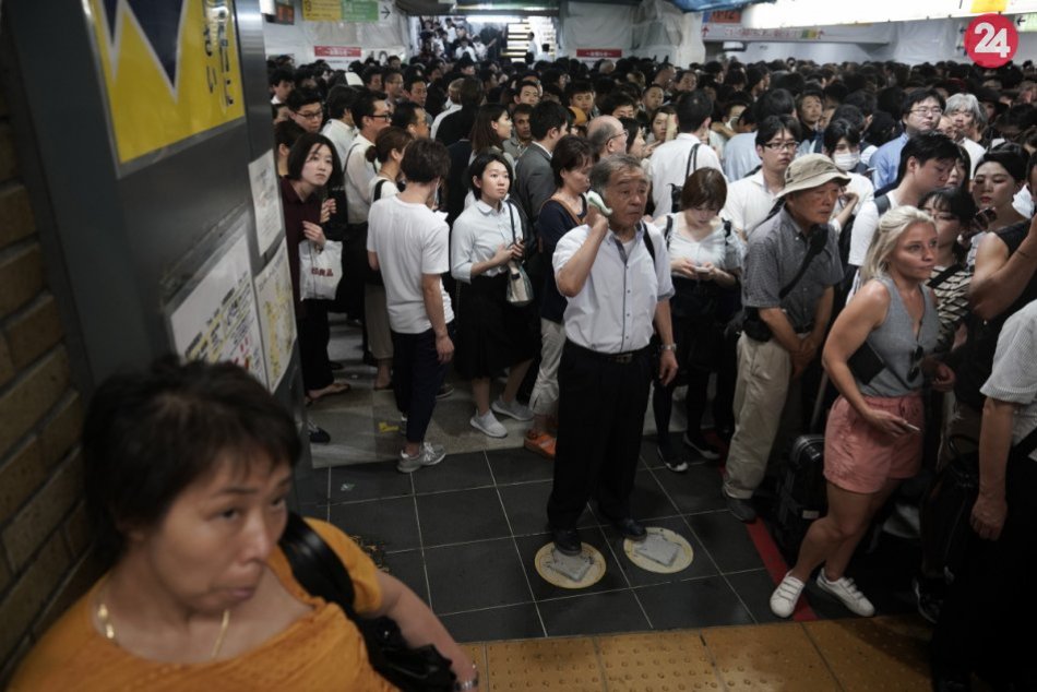 Ilustračný obrázok k článku Japonsko čelí silnému tajfúnu: Na letisku uviazlo 17-tisíc cestujúcich