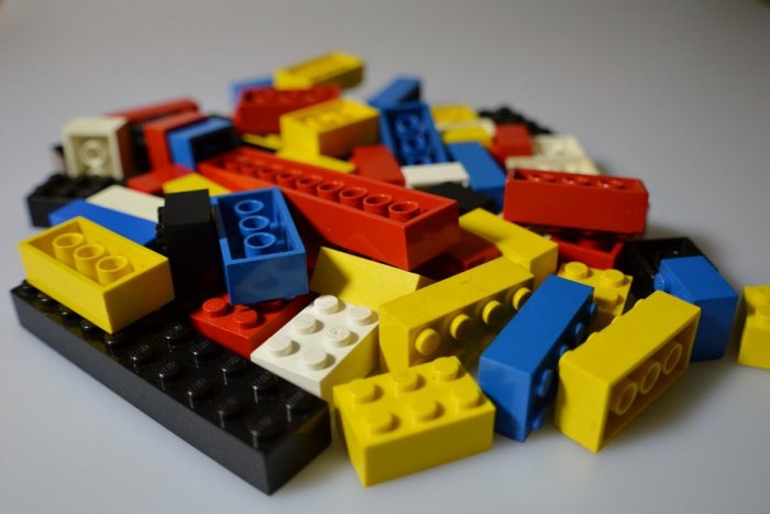 Ilustračný obrázok k článku KURIOZITA DŇA: Lego chce recyklovať, starým kockám sa pokúša vdýchnuť nový život