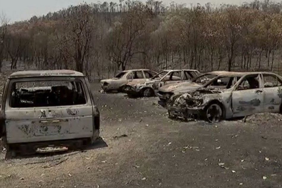 Ilustračný obrázok k článku Objavili ďalšie telo:  Austrálske lesné požiare si vyžiadali už štyri obete