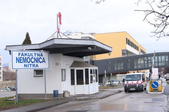 Ilustračný obrázok k článku Podozrenie na koronavírus aj v Nitre: Nemocnica už má výsledky