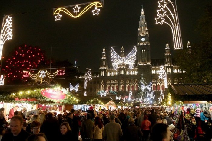 Ilustračný obrázok k článku Čarovné vianočné trhy vo Viedni sa môžu konať, a to aj napriek pandémii COVID-19