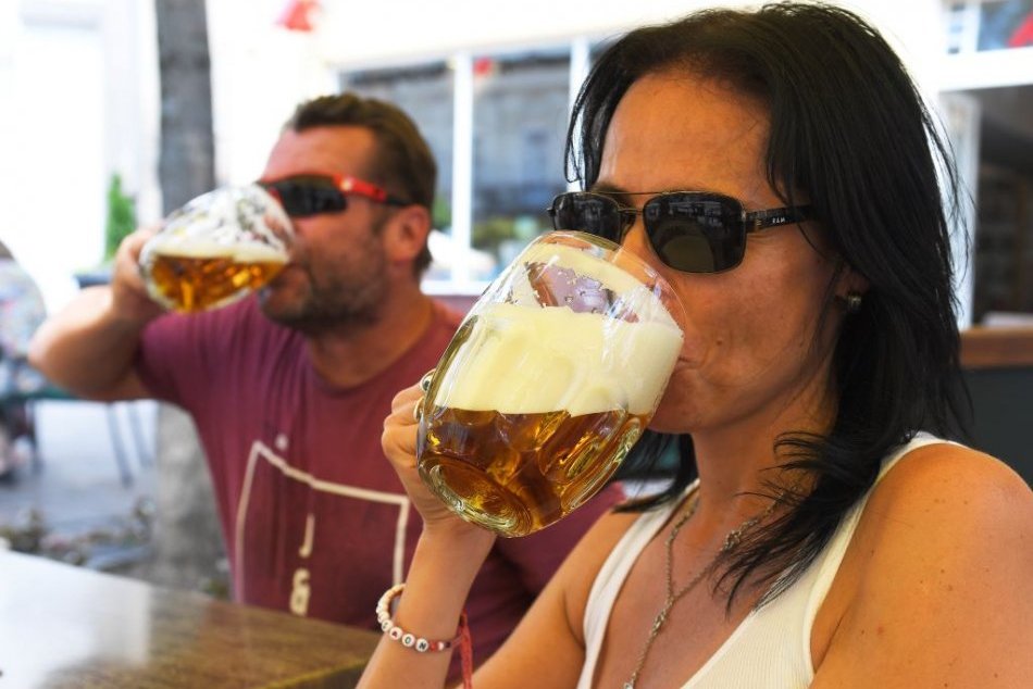 Ilustračný obrázok k článku Koľko krígľov piva si dopriali vlani Slováci? Štatistika priniesla PREKVAPIVÉ výsledky