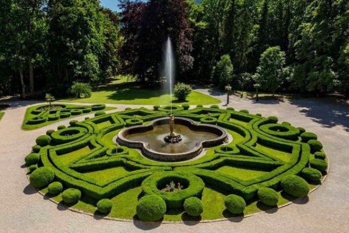 Ilustračný obrázok k článku Takmer ako vo Versailles: Objavte najkrajšie slovenské parky a záhrady