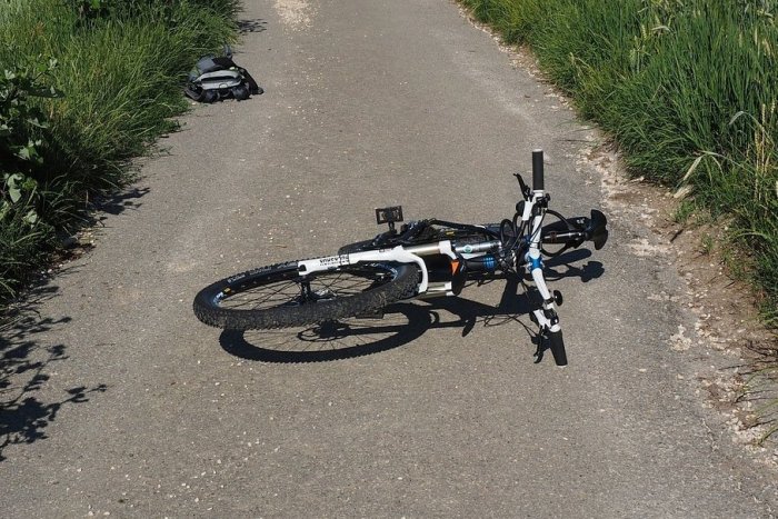 Ilustračný obrázok k článku Slovák, ktorý v Maďarsku zrazil cyklistov, sa priznal: Jazdil NADROGOVANÝ!