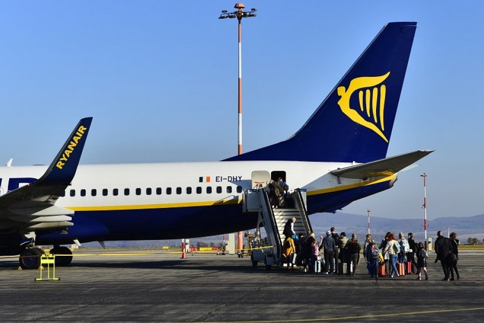 Ilustračný obrázok k článku KONIEC éry lacných leteniek? Šéf Ryanairu to vidí inak: Ľudia budú cestovať aj naďalej