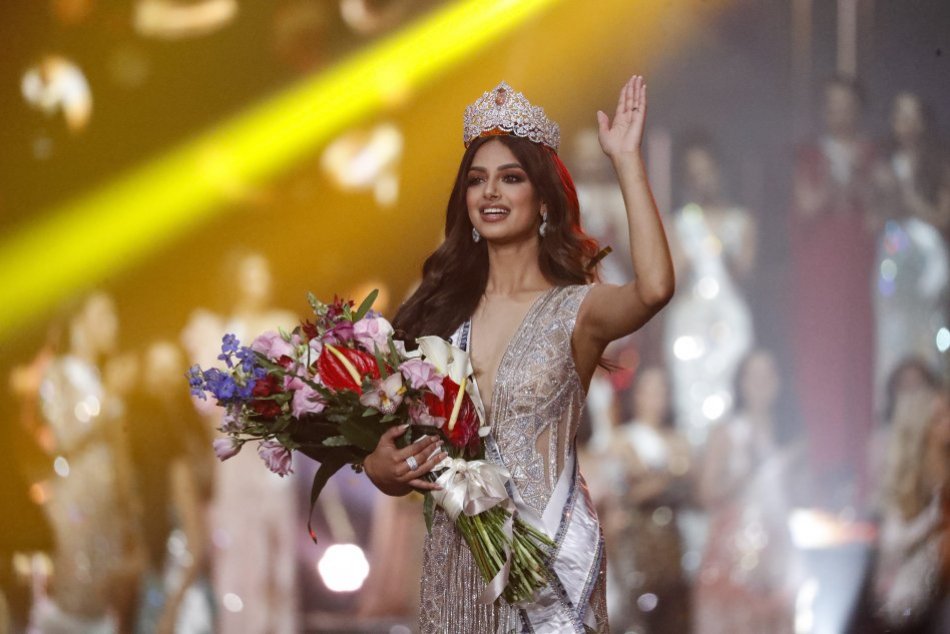 Ilustračný obrázok k článku Novou Miss Universe sa stala Indka Harnaaz Sandhu. Kráska porazila asi 80 súperiek, FOTO