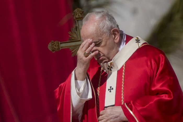 Ilustračný obrázok k článku Zlá správa z Vatikánu: Pápež mal problém s dýchaním, je hospitalizovaný s pľúcnou INFEKCIOU