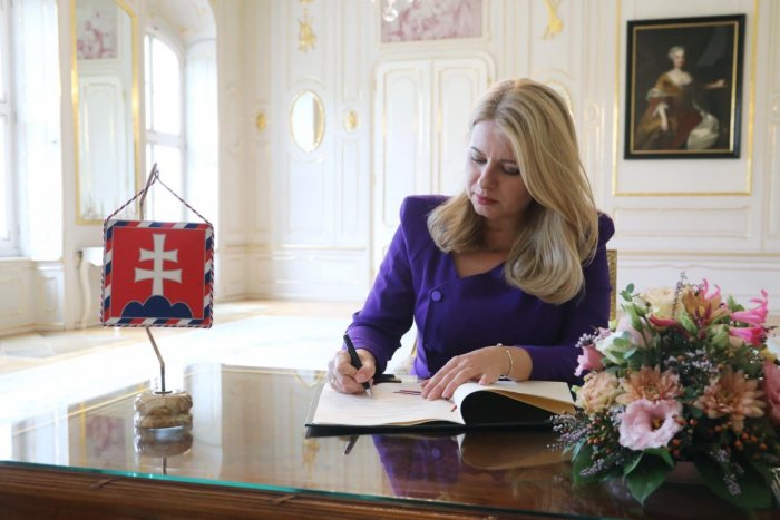 Ilustračný obrázok k článku Prezidentka podpísala vstup Švédska a Fínska do NATO: Teším sa z nových spojencov, povedala