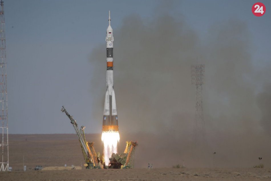 Pre poruchu rakety musel Sojuz núdzovo pristáť: Posádka prežila