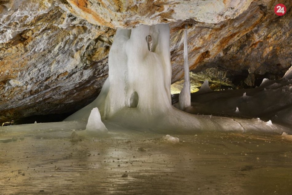 Dobšinská ľadová jaskyňa má viac ako 150 rokov