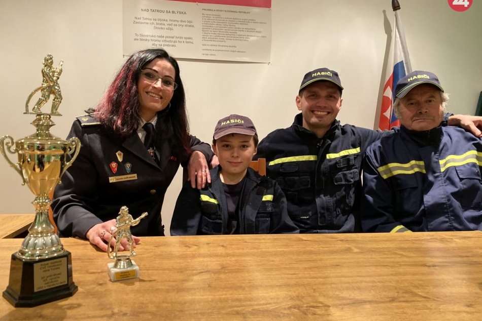 Rodina Hažlinských sa dobrovoľnému hasičstvu venuje viac ako 100 rokov