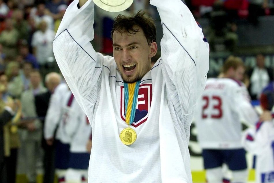 Zlato hokejistov v roku 2002