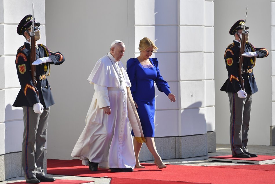 Prezidentka sa stretla s pápežom Františkom v Prezidentskom paláci