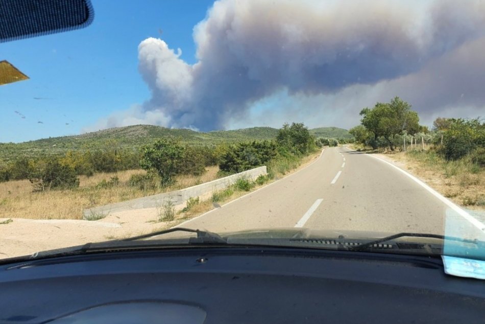 Zábery požiaru v Chorvátsku od našej čitateľky